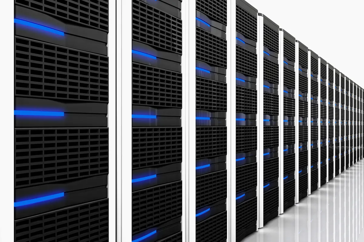 Salle informatique — opération suivie par AXILIUM LT