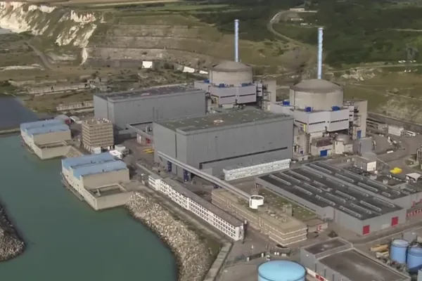 Vue aérienne du site de la centrale nucléaire de Penly